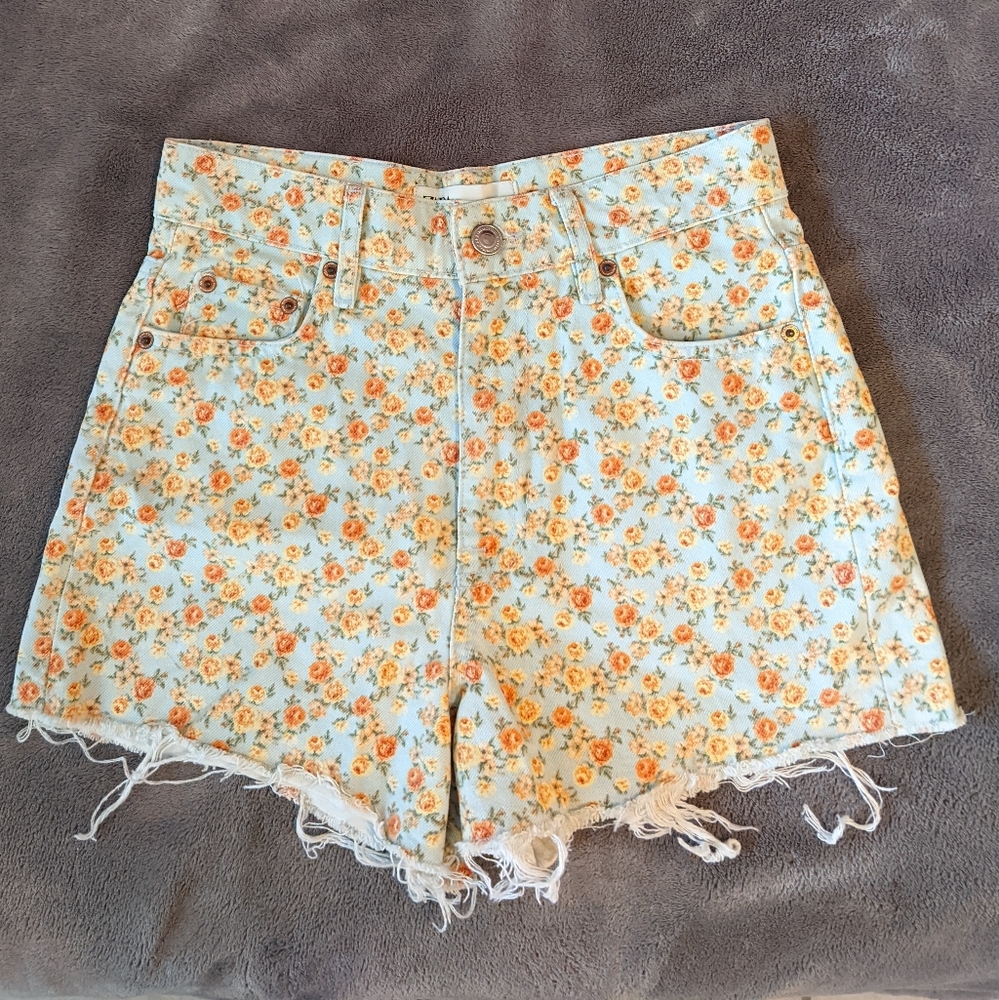 Zara 90s Style Mom Shorts